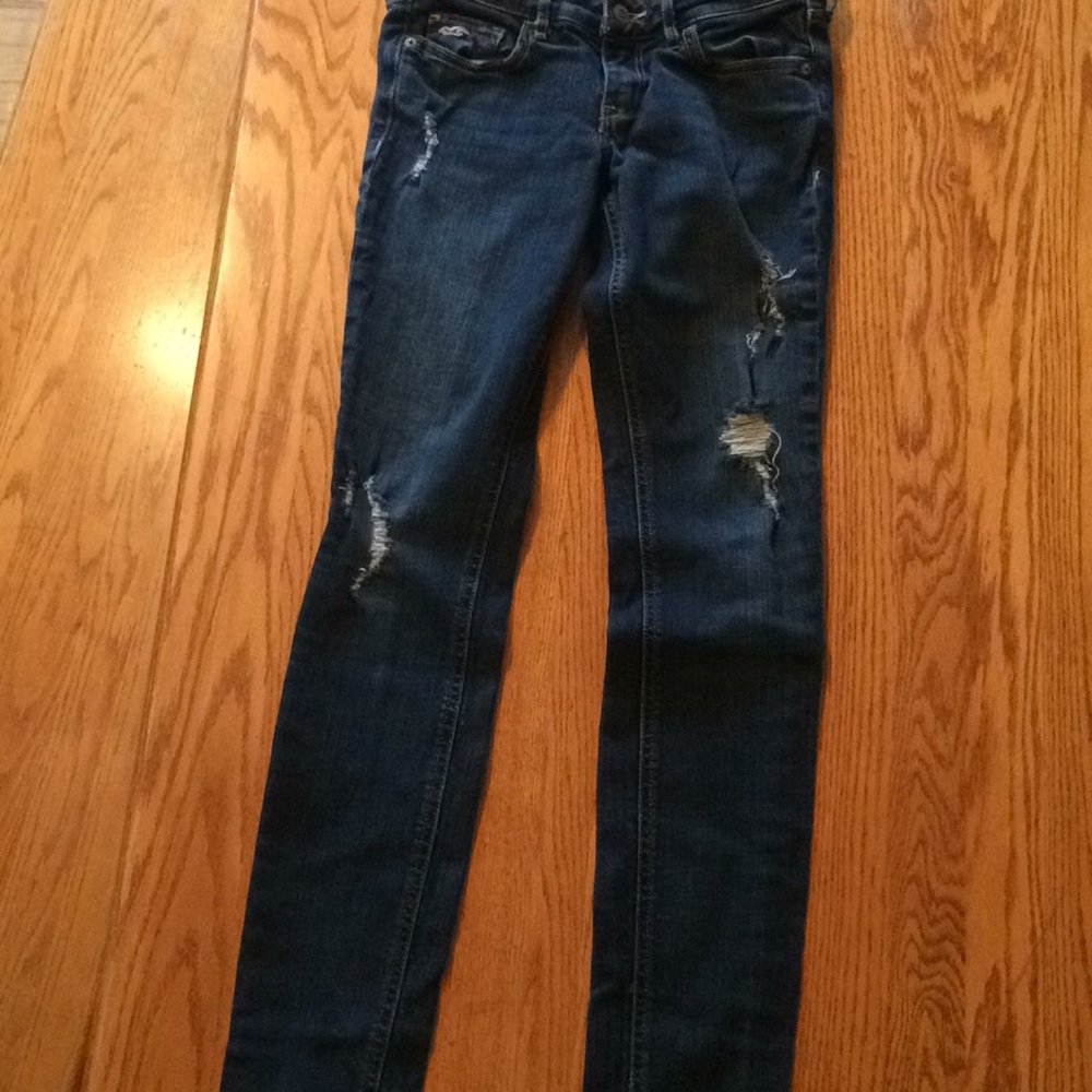 Hollister ripped skinny  jeans